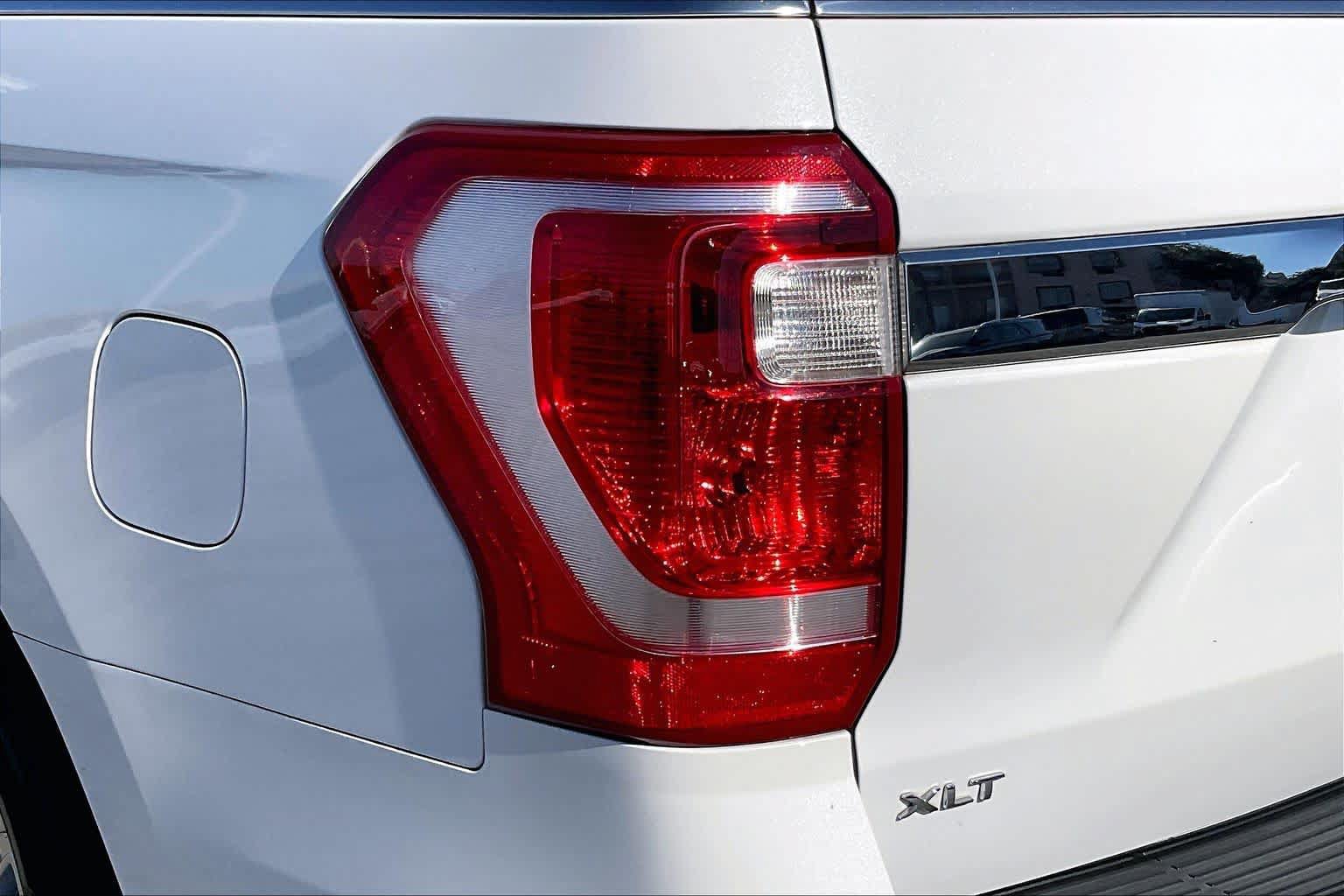 Certified 2020 Ford Expedition Max XLT w/ Equipment Group 202A RWD image 27