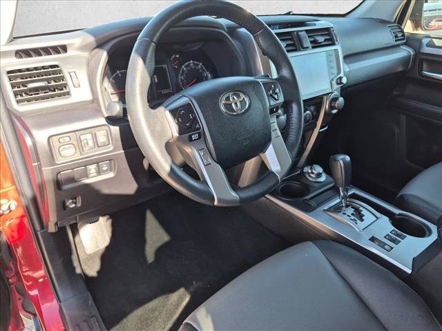 Used 2022 Toyota 4Runner SR5 Premium w/ Moonroof Package AWD/4WD image 10