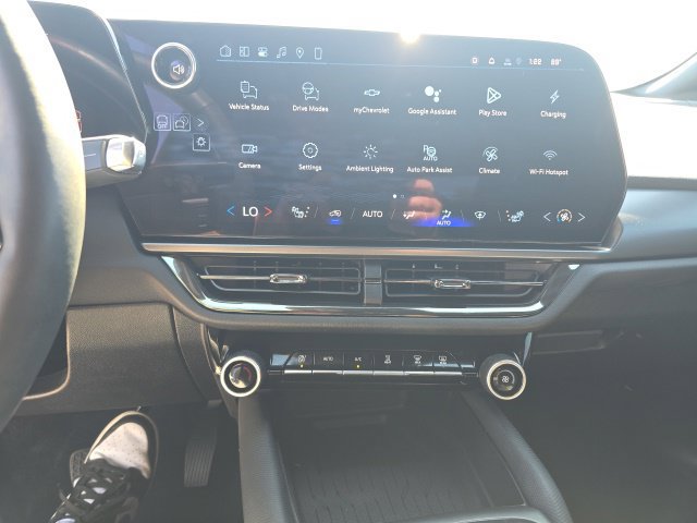 Used 2024 Chevrolet Equinox EV RS w/ Active Safety Package 3 FWD image 35