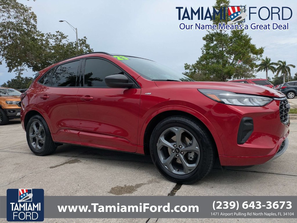 Certified 2023 Ford Escape ST-Line w/ Tech Pack #1 FWD image 1