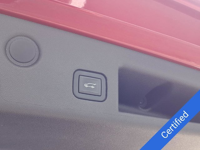 Used 2022 Chevrolet Equinox RS w/ LPO, Floor Liner Package AWD/4WD image 21