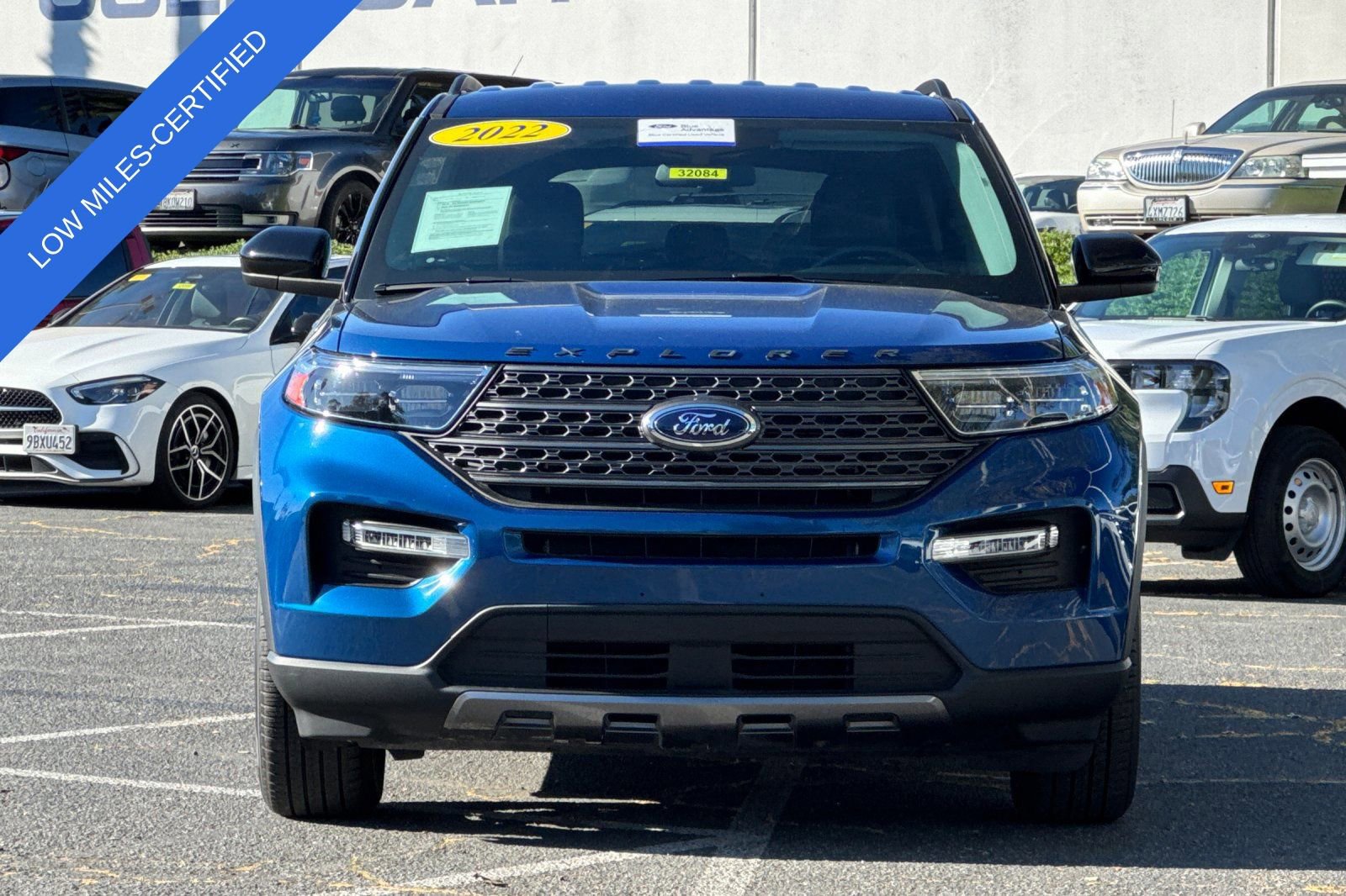 Certified 2022 Ford Explorer XLT w/ Equipment Group 202A RWD image 10