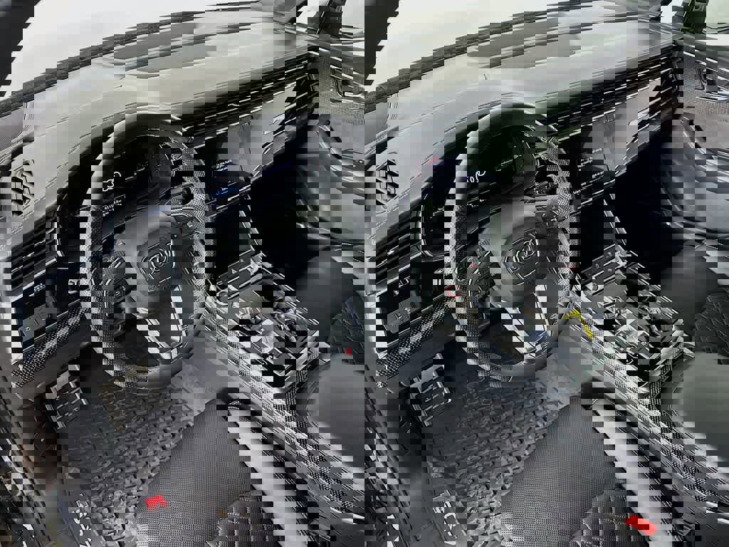 Used 2021 Audi SQ7 Premium Plus w/ Executive Package image 9