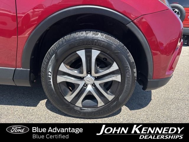 Used 2018 Toyota RAV4 LE w/ All Weather Liner Package AWD/4WD image 3