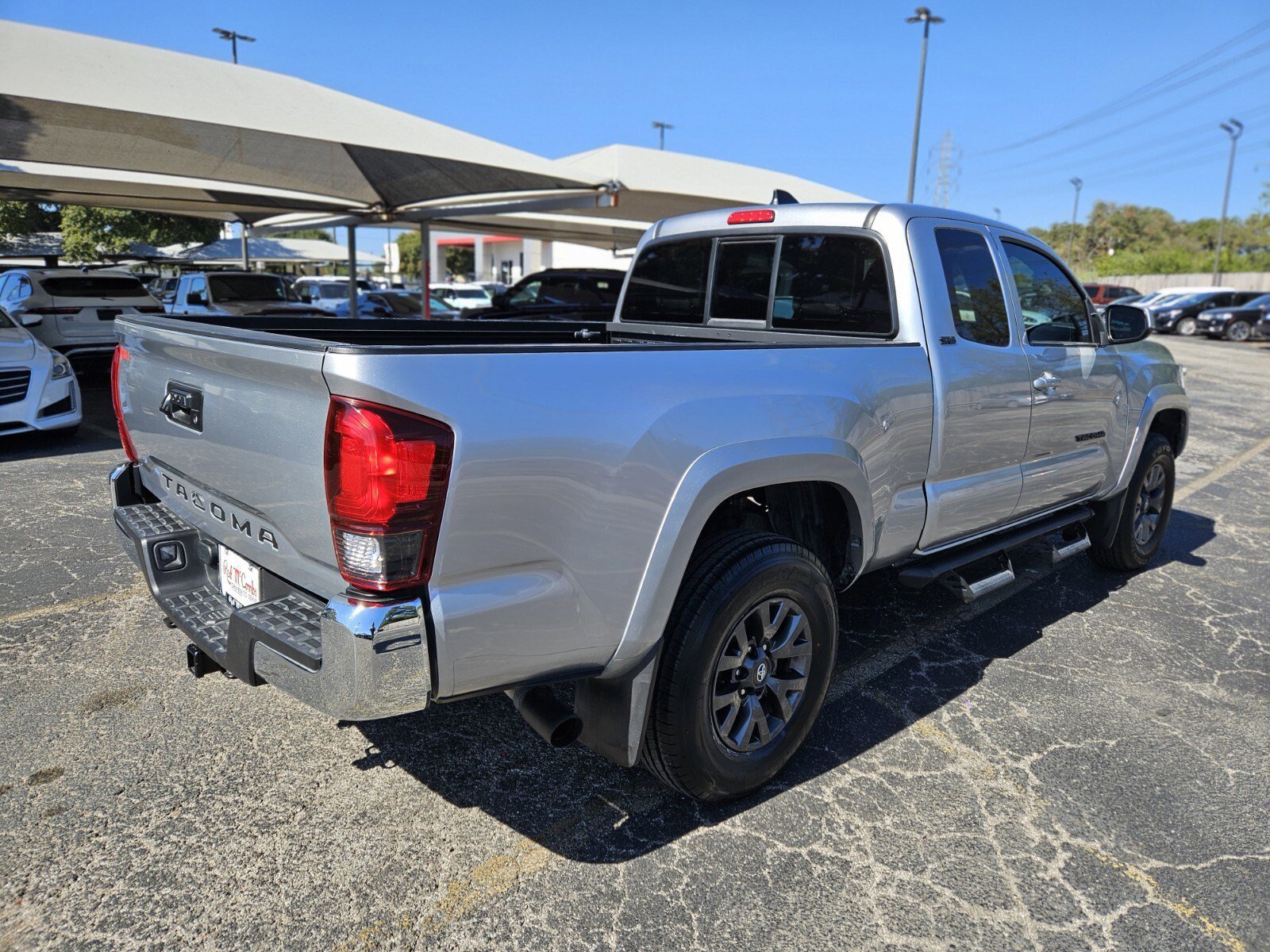 Used 2023 Toyota Tacoma SR5 image 3