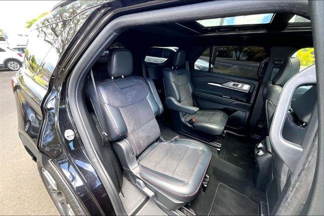 Certified 2025 Ford Explorer ST AWD/4WD image 29