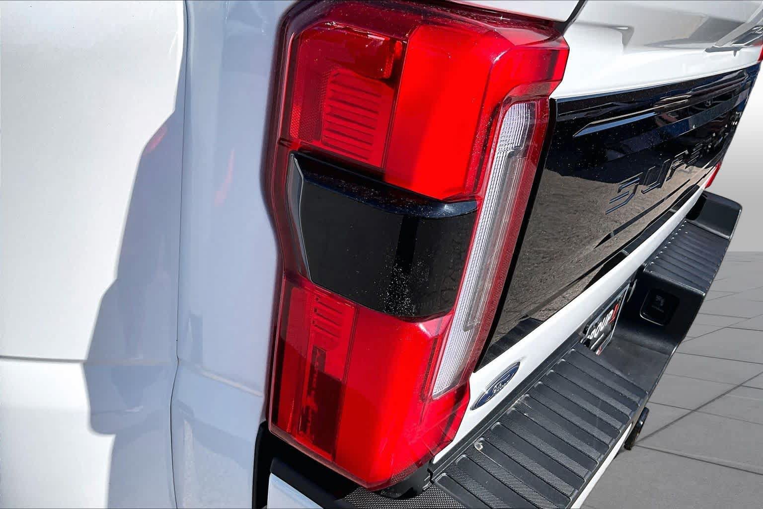 Certified 2026 Ford F350 Platinum w/ FX4 Off-Road Package AWD/4WD image 27