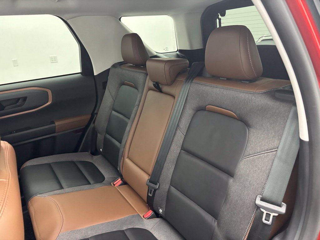 Certified 2022 Ford Bronco Sport Outer Banks w/ Tech Package AWD/4WD image 40
