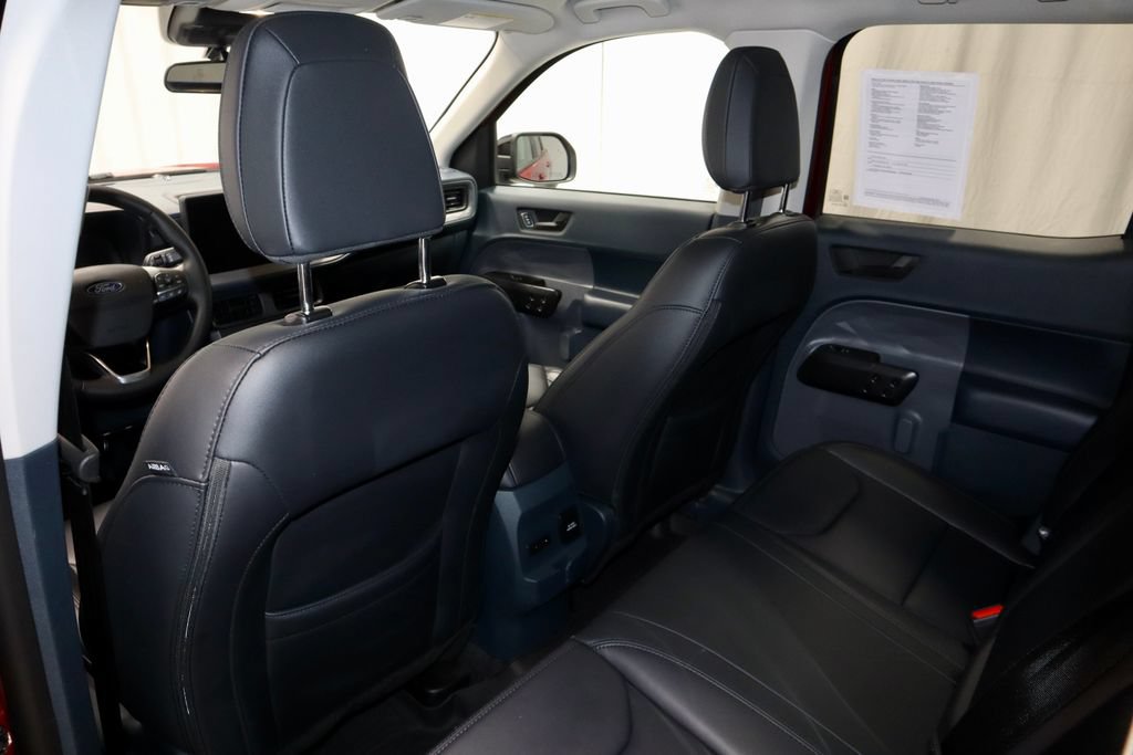 Certified 2025 Ford Maverick Lariat w/ Black Appearance Package AWD/4WD image 23