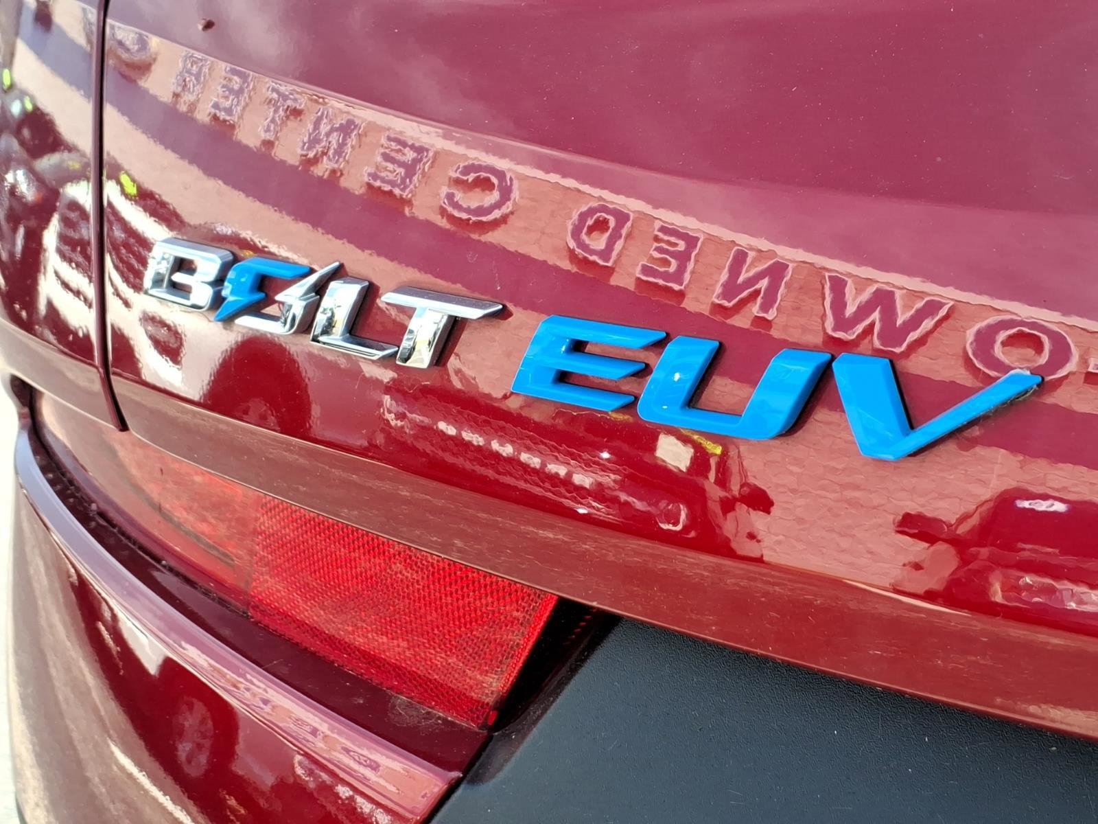 Used 2022 Chevrolet Bolt EUV Premier w/ Launch Edition image 25