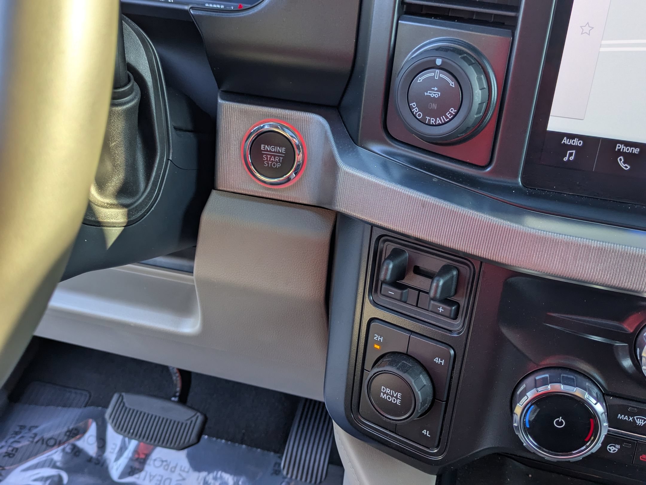 Certified 2025 Ford F450 Platinum w/ Platinum Plus Package AWD/4WD image 24