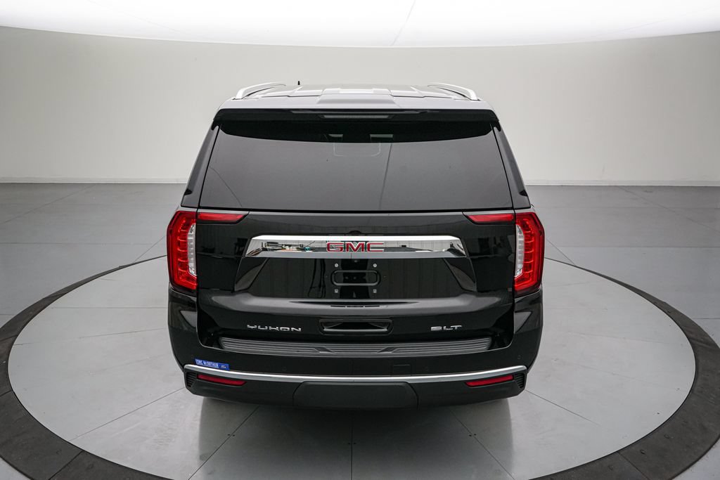 Used 2023 GMC Yukon XL SLT w/ SLT Luxury Package AWD/4WD image 5