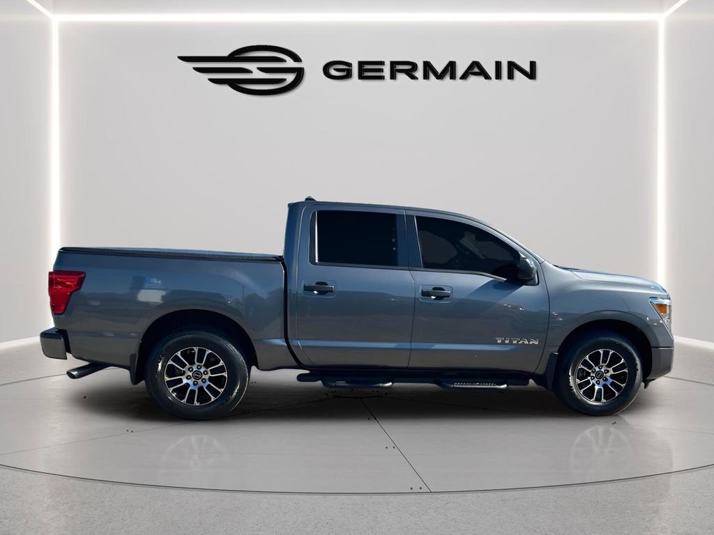 Used 2023 Nissan Titan SV w/ SV Convenience Package image 7