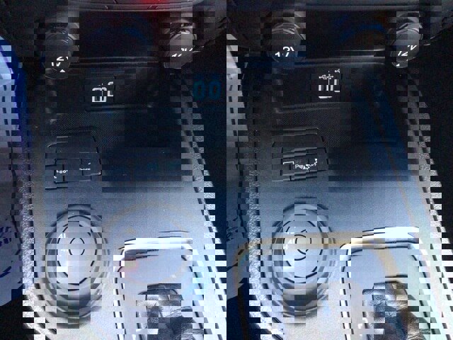 Certified 2022 Ford Ranger Lariat w/ Equipment Group 501A High image 17