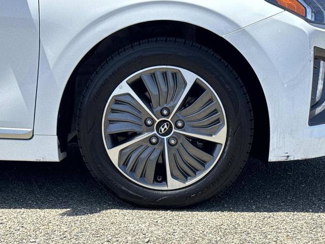 Used 2021 Hyundai Ioniq Limited FWD image 31
