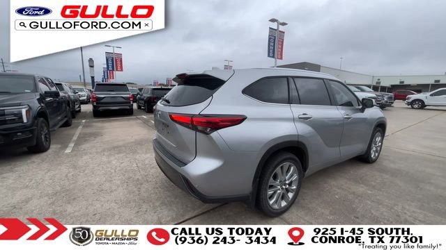 Used 2022 Toyota Highlander Limited FWD image 8