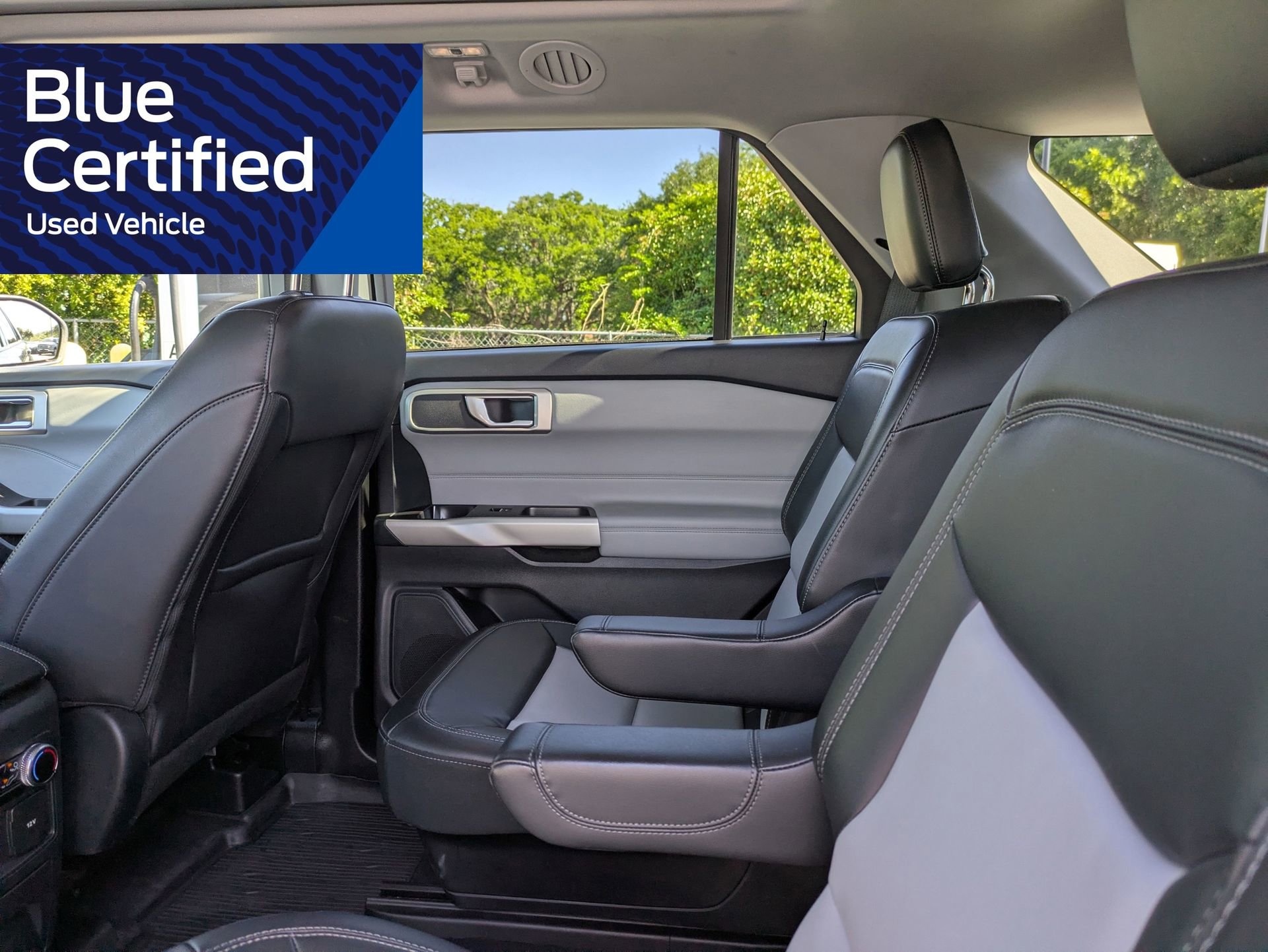 Certified 2023 Ford Explorer XLT w/ Equipment Group 202A AWD/4WD image 20