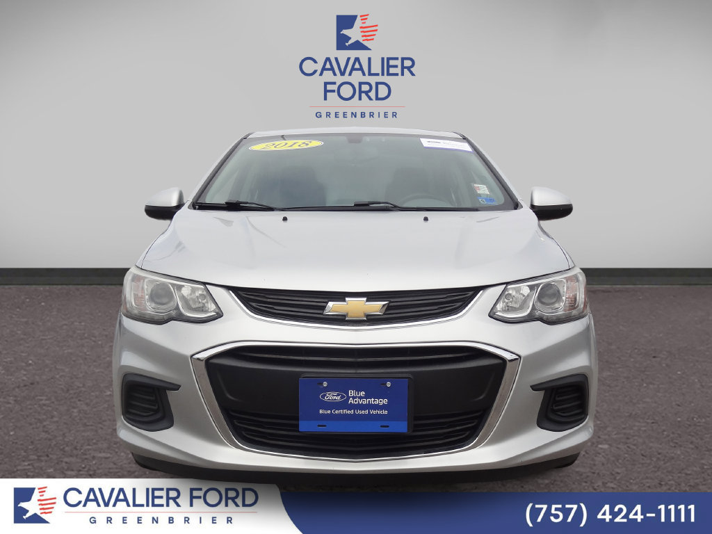 Used 2018 Chevrolet Sonic LT w/ Convenience Package FWD image 5