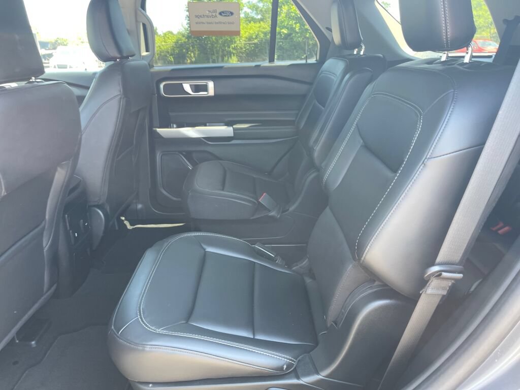 Certified 2024 Ford Explorer XLT w/ Equipment Group 202A AWD/4WD image 23