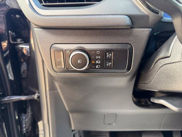 Certified 2025 Ford Escape ST-Line Select AWD/4WD image 22