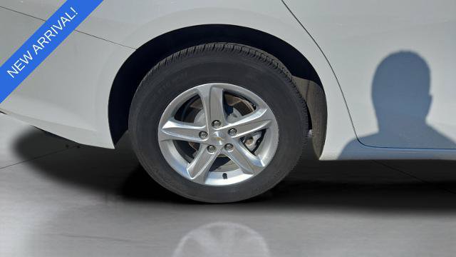 Used 2024 Chevrolet Malibu LT FWD image 30