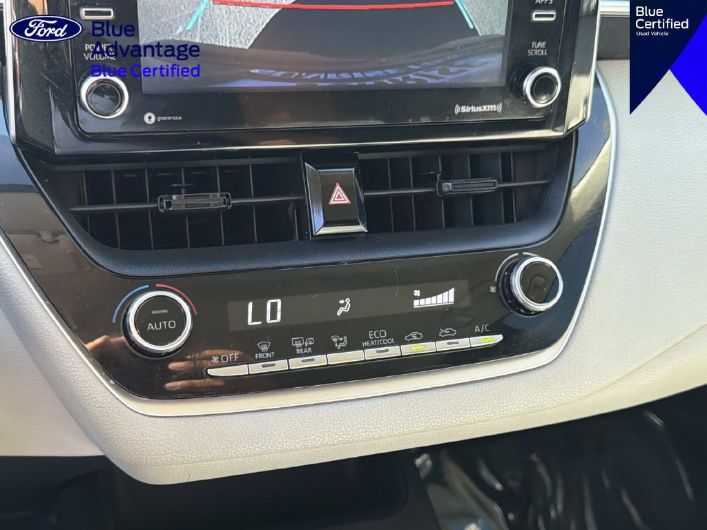 Used 2021 Toyota Corolla LE w/ Carpet Mat Package (TMS) FWD image 28