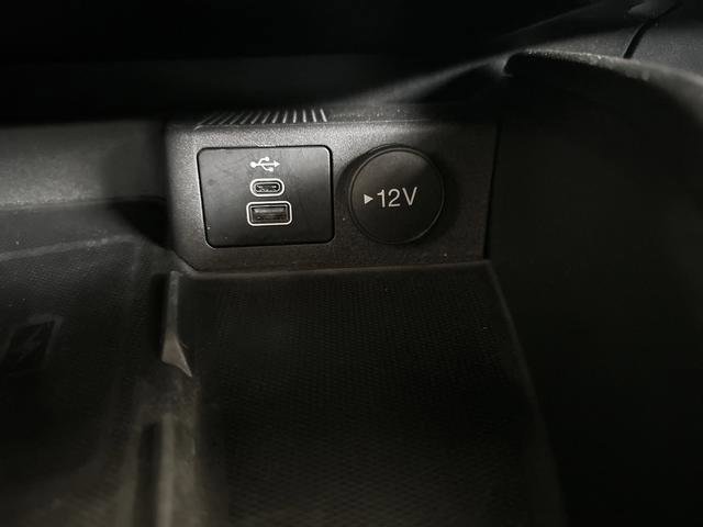 Certified 2025 Ford Escape ST-Line Elite w/ Premium Technology Package image 23