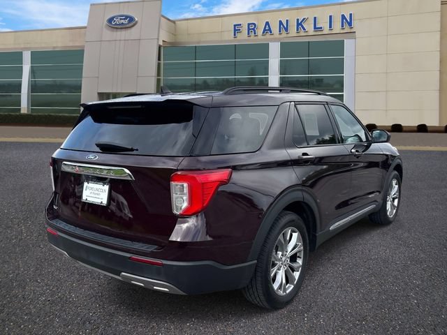 Certified 2022 Ford Explorer XLT w/ Equipment Group 202A RWD image 7