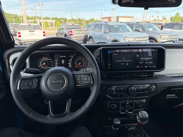 Used 2024 Jeep Wrangler Unlimited Sport AWD/4WD image 23
