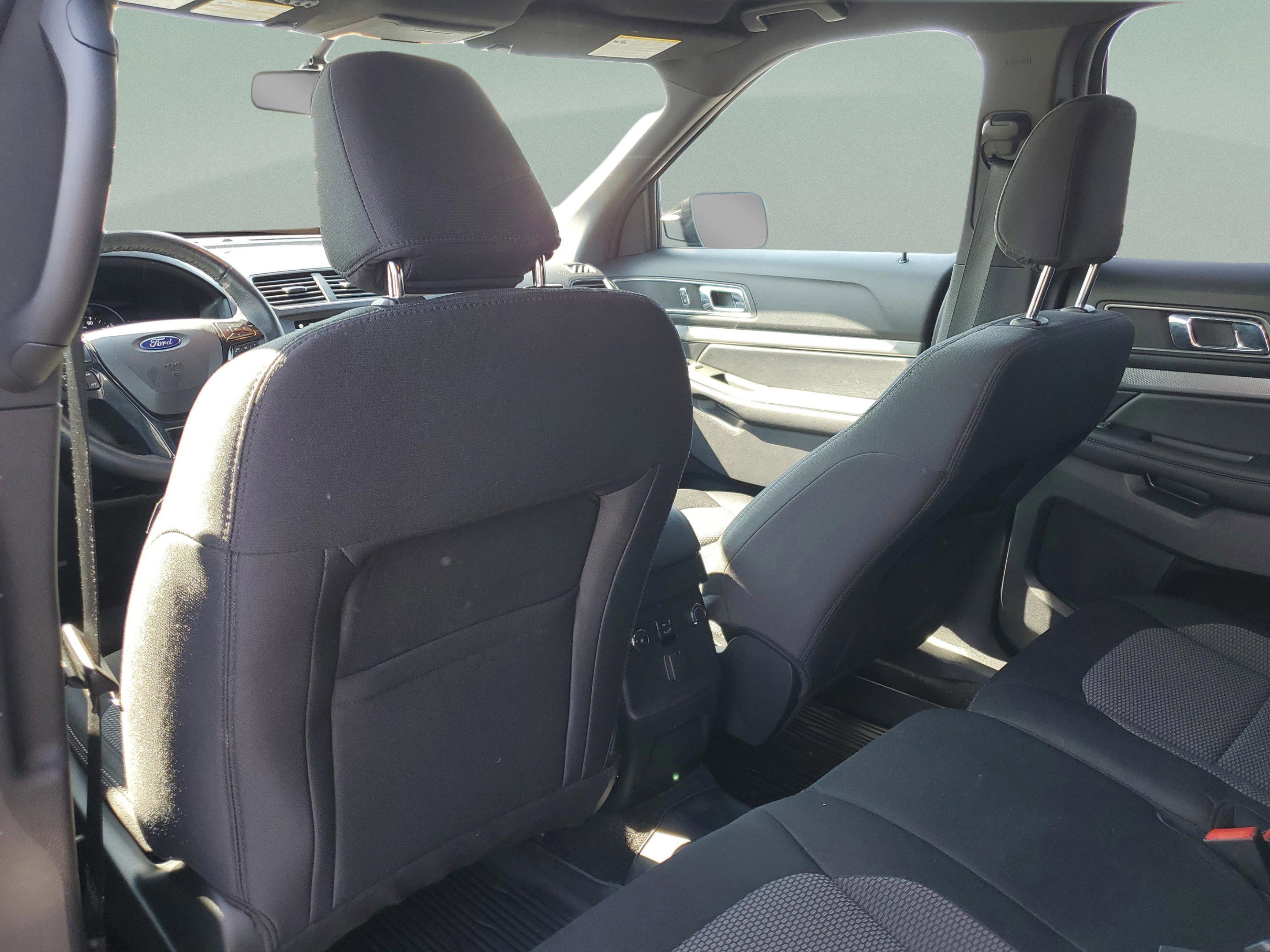 Certified 2019 Ford Explorer XLT w/ Equipment Group 201A FWD image 13