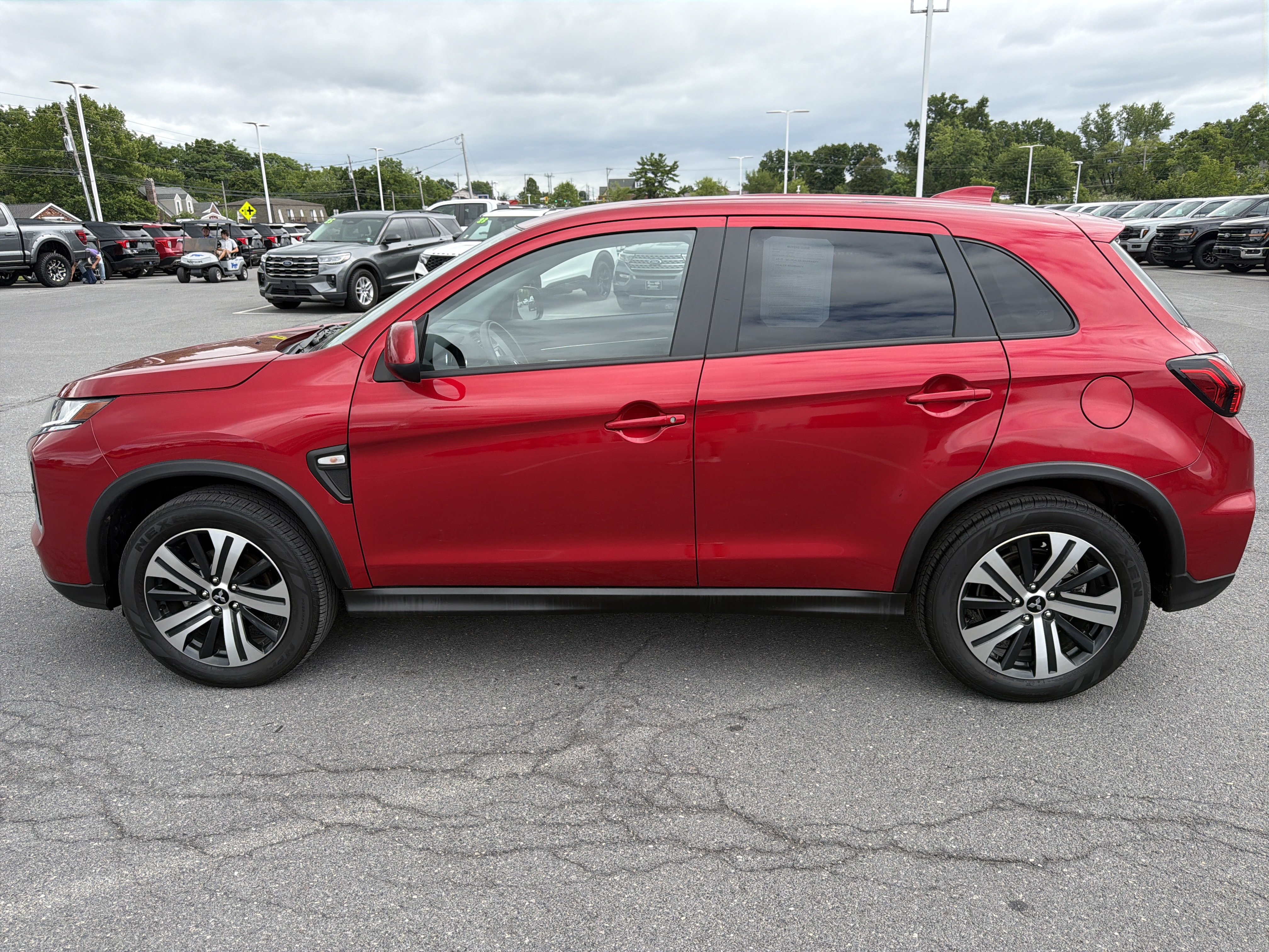 Used 2025 Mitsubishi Outlander Sport AWD image 7
