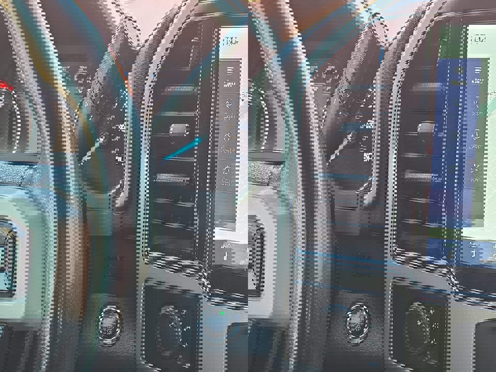 Certified 2022 Ford F350 Lariat w/ Lariat Ultimate Package image 20