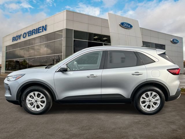 Certified 2024 Ford Escape Active w/ Tech Pack #2 AWD/4WD image 2