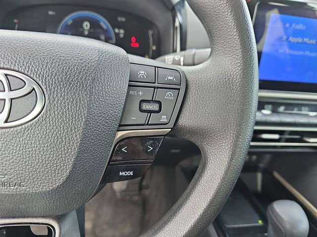 Used 2025 Toyota Camry LE FWD image 15