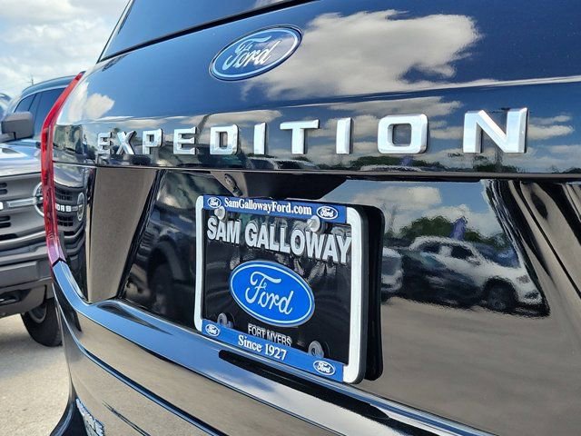 Certified 2025 Ford Expedition Max Active AWD/4WD image 12