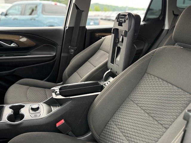 Used 2021 GMC Terrain SLE w/ Driver Convenience Package AWD/4WD image 27