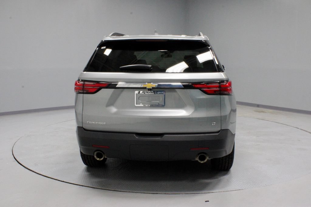 Used 2023 Chevrolet Traverse LT FWD image 10