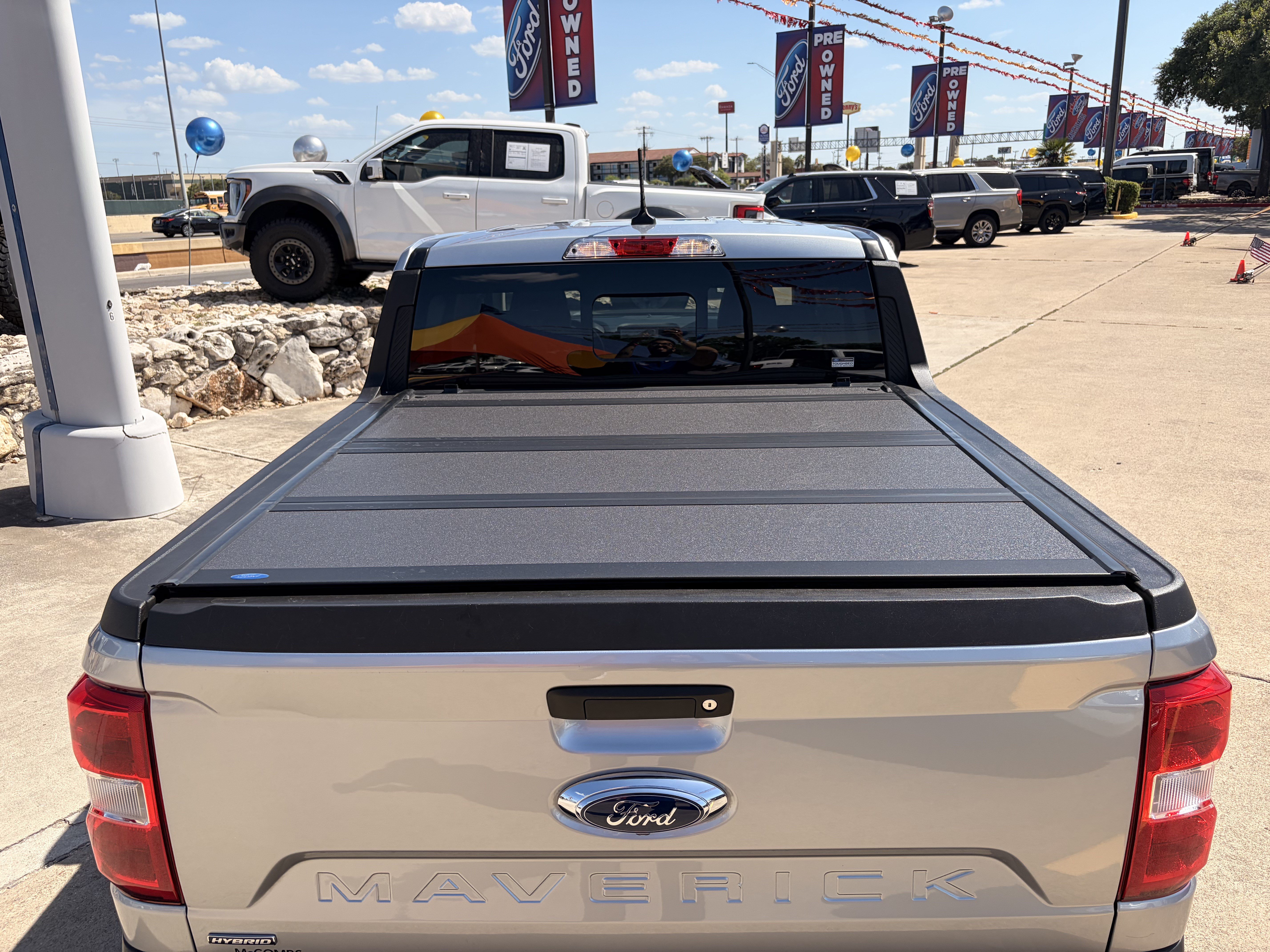 Certified 2024 Ford Maverick Lariat FWD image 11