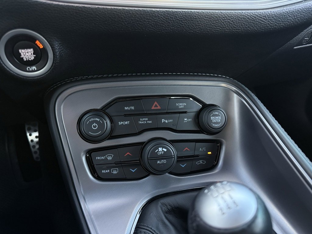 Used 2023 Dodge Challenger R/T w/ T/A Package image 18
