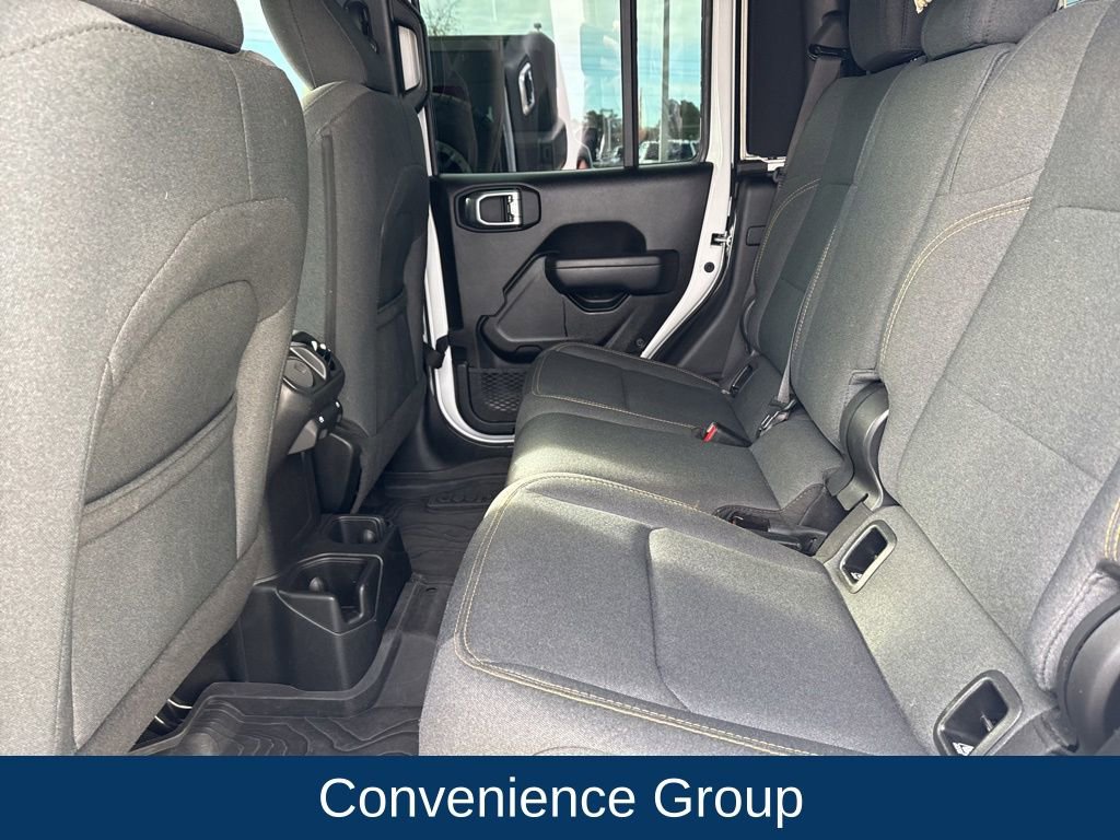 Used 2024 Jeep Gladiator Sport image 24