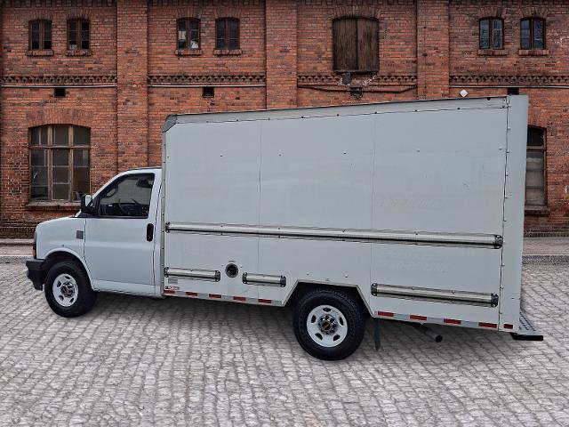 Used 2021 GMC Savana 3500 w/ Power Convenience Package RWD image 7