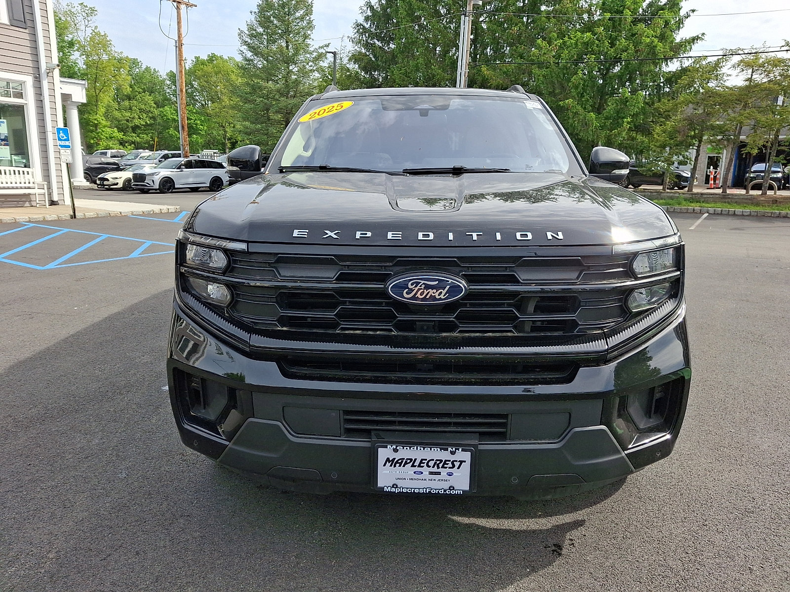 Certified 2025 Ford Expedition Max Active AWD/4WD image 2