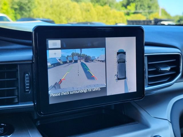 Certified 2022 Ford Explorer XLT w/ Equipment Group 202A AWD/4WD image 23