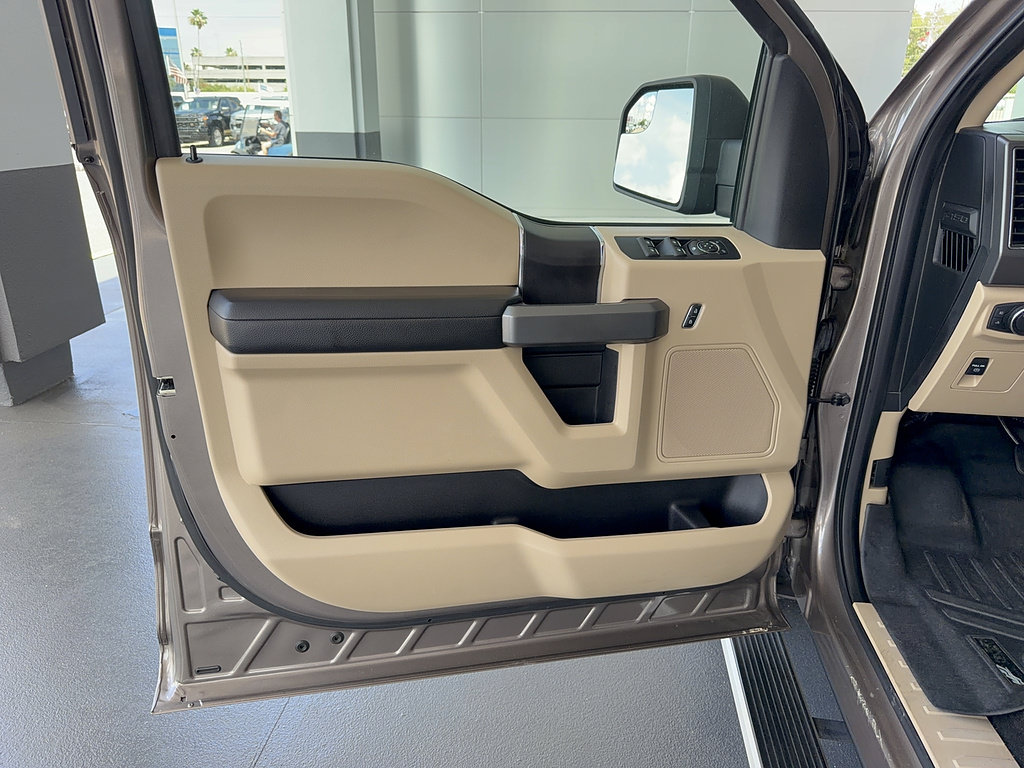 Certified 2018 Ford F150 XLT RWD image 8