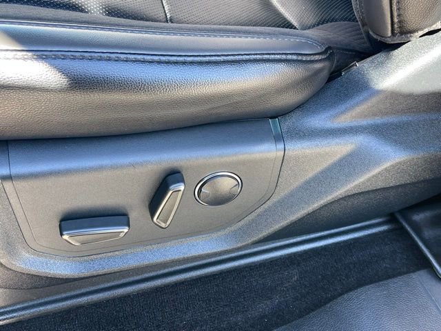 Certified 2019 Ford F150 Raptor w/ Equipment Group 802A Luxury image 15