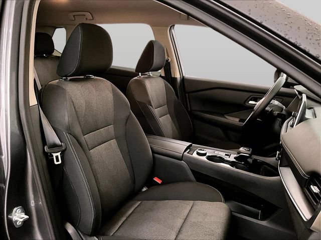 Used 2025 Nissan Rogue SV AWD/4WD image 7