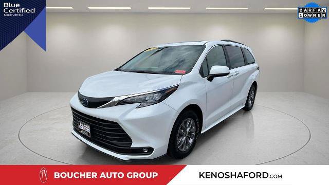 Used 2025 Toyota Sienna XLE