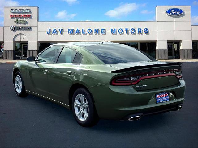 Used 2021 Dodge Charger SXT image 4