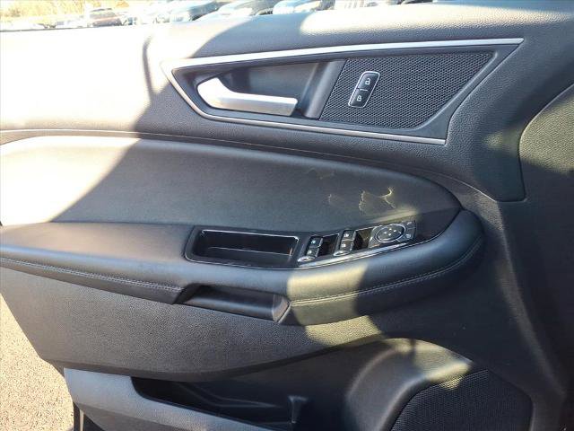 Certified 2018 Ford Edge SEL w/ Equipment Group 201A image 5