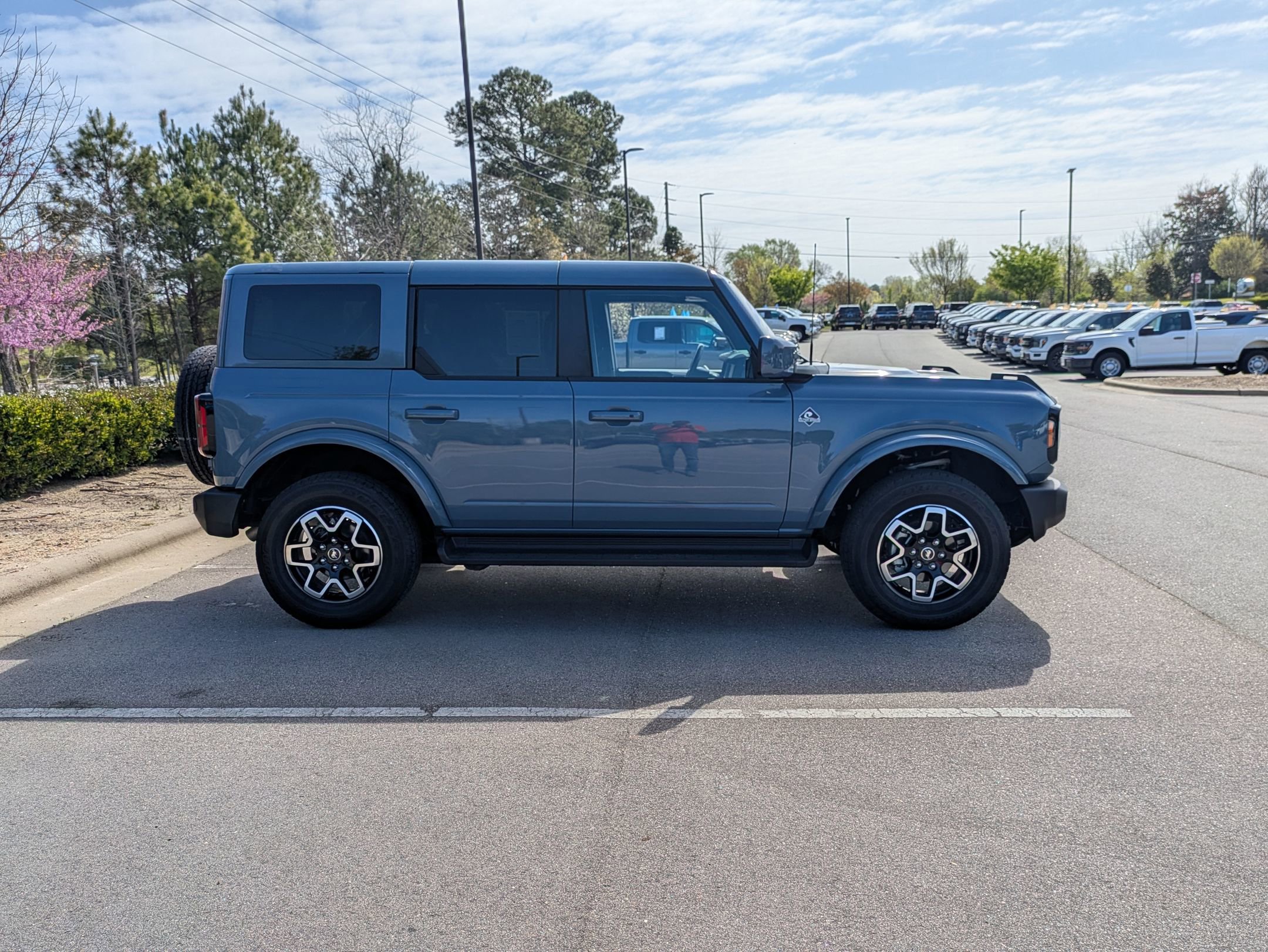Certified 2025 Ford Bronco Outer Banks image 7